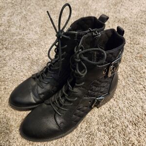 Rocket Dog Pearly Quilted Black Boot Size 9.5